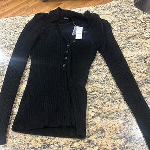 White House black market shirt. Tag still on never worn.